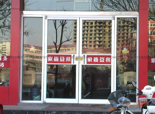 广西高档铝型材门 3