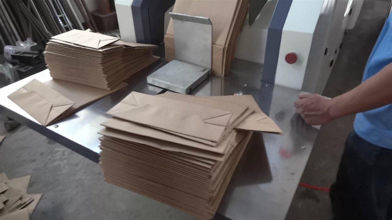 Paper bag making machine with square bottom - CY-460 - zhuxin ,Changyin (China Manufacturer ...