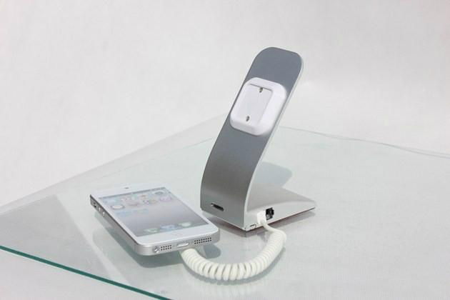 charge and alarm stand for cell phone accessory security display 5