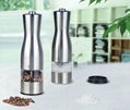 Electric salt and pepper mill