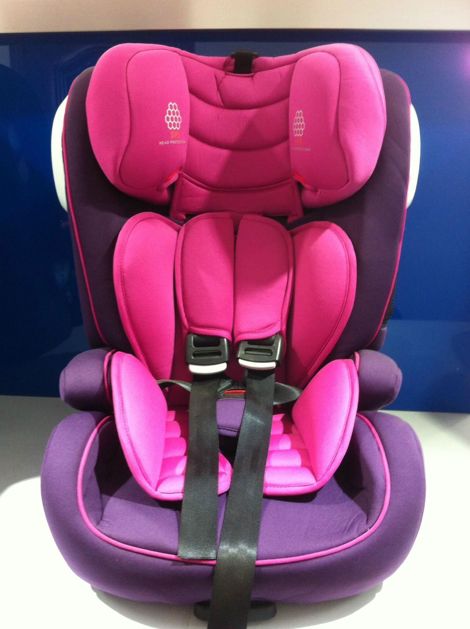 CAR CHILD SAFETY SEATS 9 months to 12 years old