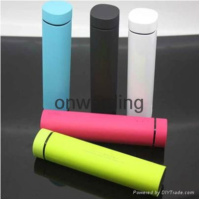 power bank speaker with mobile phone holder 2