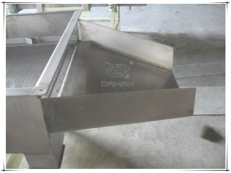Stainless steel linear vibration sieve separating machine 3