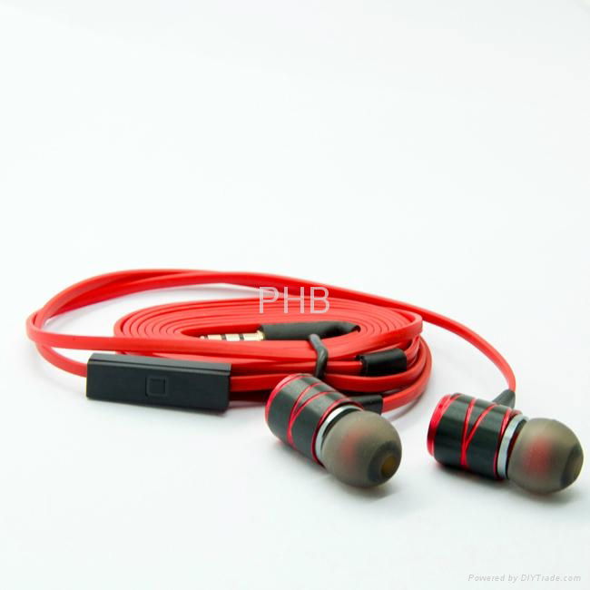 Good quanlity noise cancelling Metal earphone with mic 4