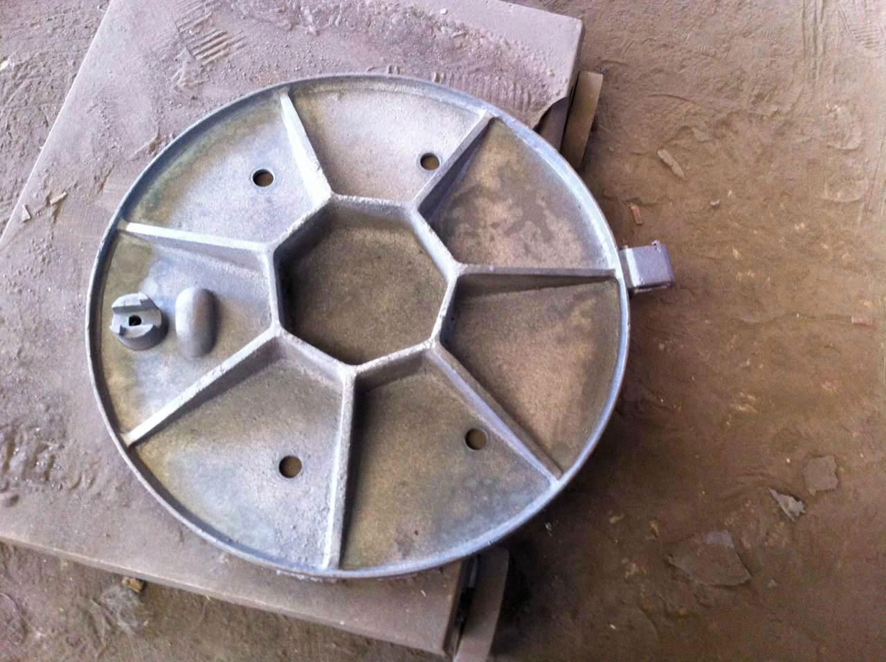 ductile iron manhole cover circle cover  sewer box EN124 c250 2