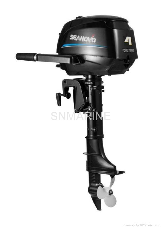 Four stroke power outboard engine