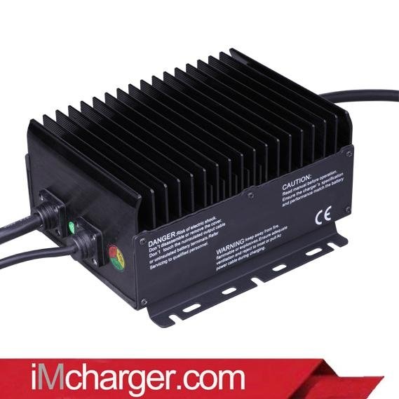 Automatic battery charger 48V 17A for EzGo with EzGo Plug 2