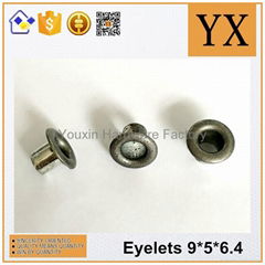Round eyelet and garment for shoe lace