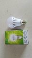 Water  touch Intelligent Emergency Bulb for household 4