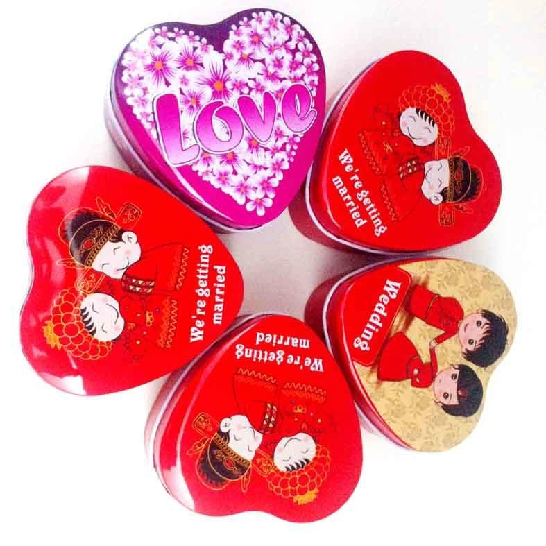 Small Heart Tin For Candy Or Gift