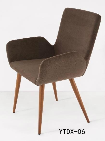 Metal wood look upholsteredt lesiure armchair