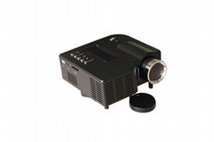 UNIC UC28 mini pocket projector