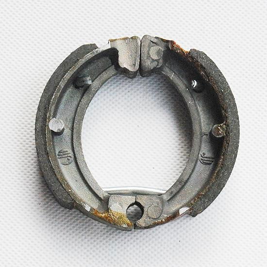 PW50 Brake shoes 5