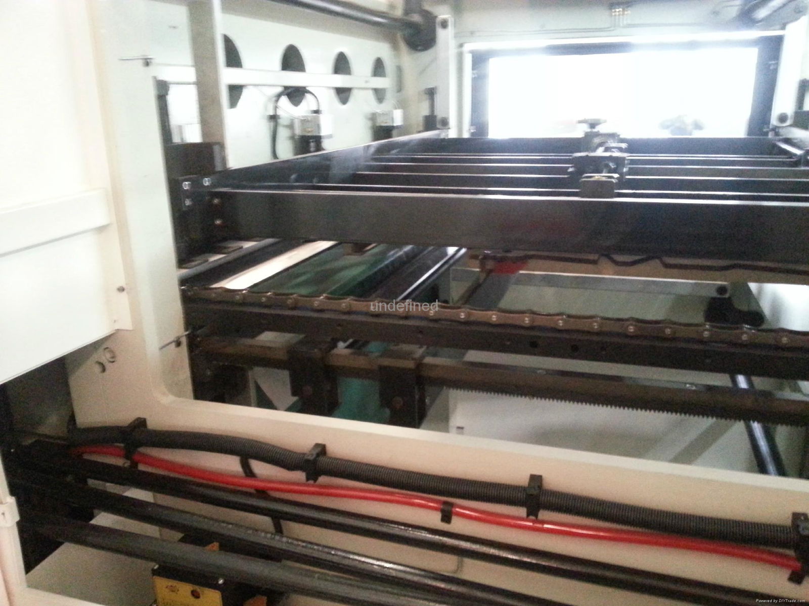 XMQ-1650 lead edge feeding automatic die cutting machine for corrugated carton  5