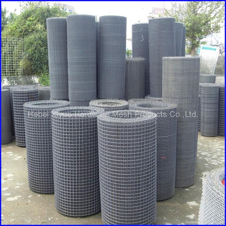 differet types of cripmed wire mesh 4