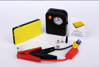 multifuncitonal mini car jump starter 4