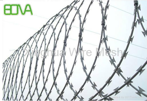 high security razor barbed wire fence  2