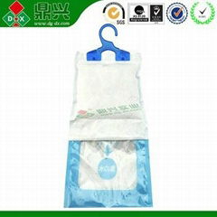 Portable moisture absorber bag for home use