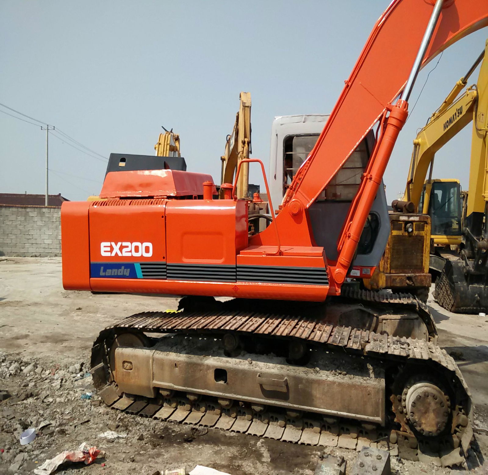 Used Hitachi EX200 EX100 EX60 SK200 Japanese Crawler Excavator 2