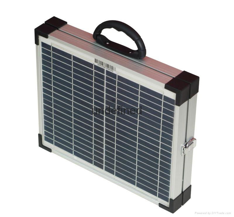 20W folding solar suitcase for TV mobile Light Air Fan TV Computer
