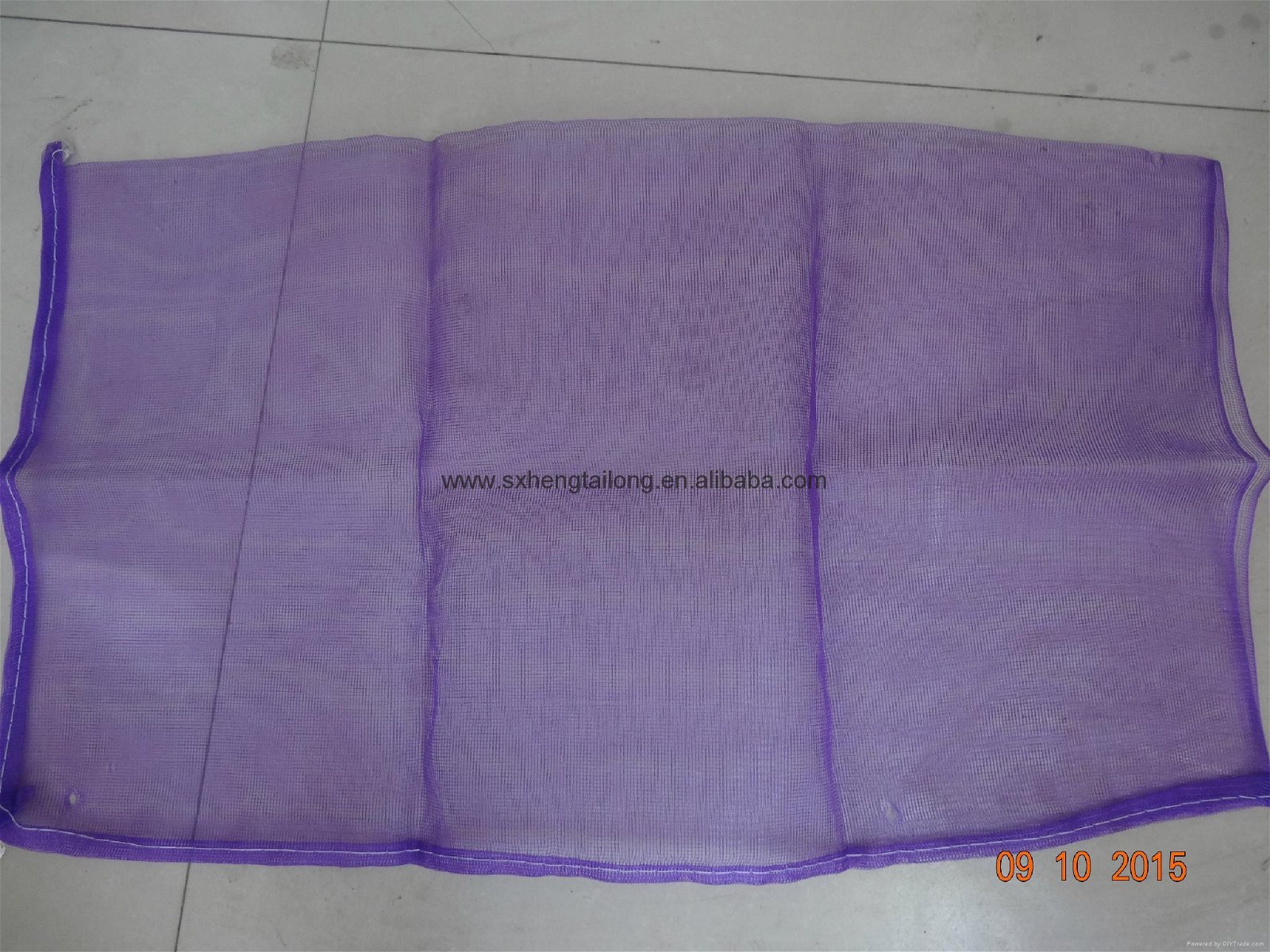 Purple pe mesh bags for packaging garlic 