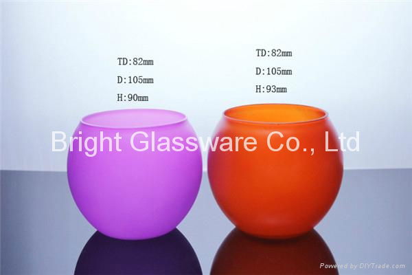 Eco-friendly green blown glass candle holder wholesale in China 4