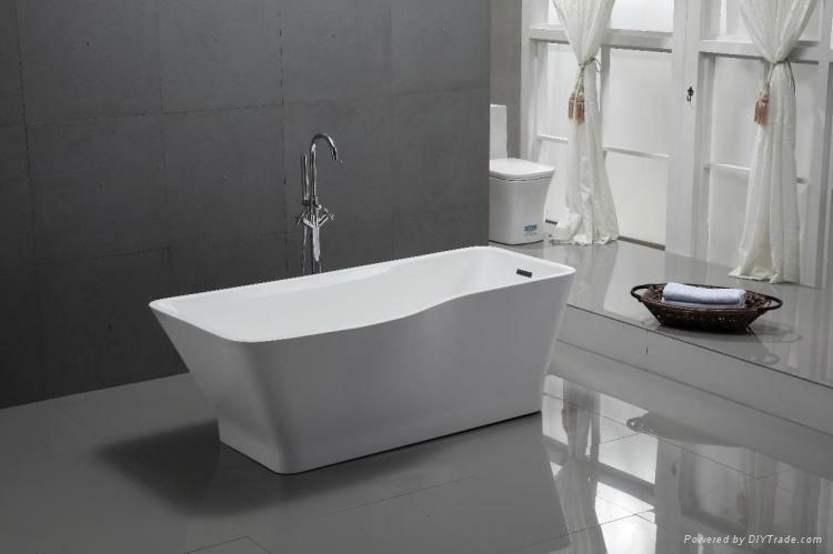 Cheap Acrylic Bathtub 2