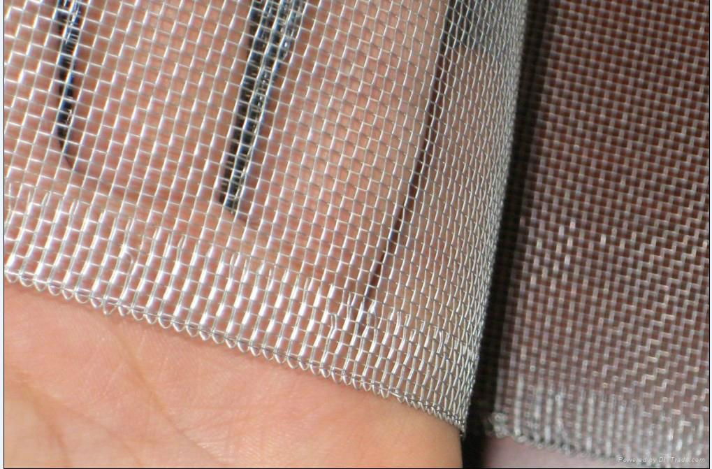 crimped wire mesh 3