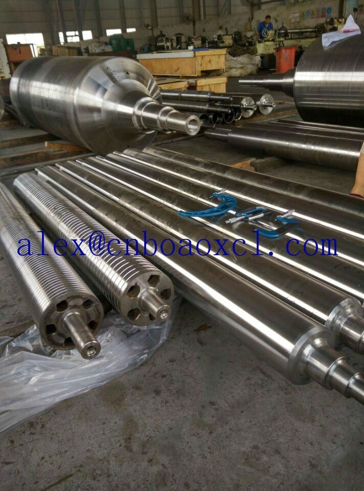 Furnace roll with large OD 4