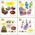 Summer kids manual fan toys with sweet candy 3