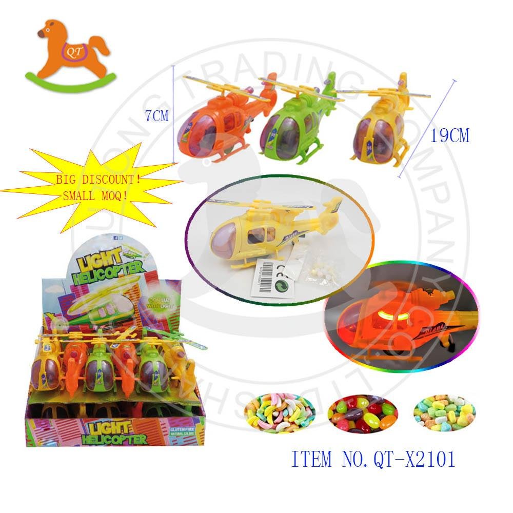 Hot selling lighting pull wire helicopter toys with sweet candy 2