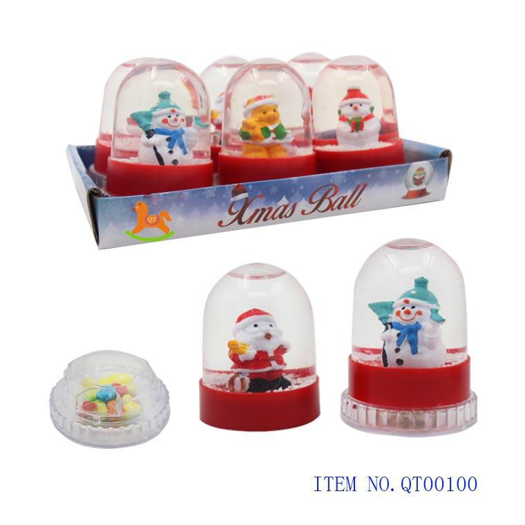 Hot selling revolving plastic Christmas ball toy with sweet   candy in display 2