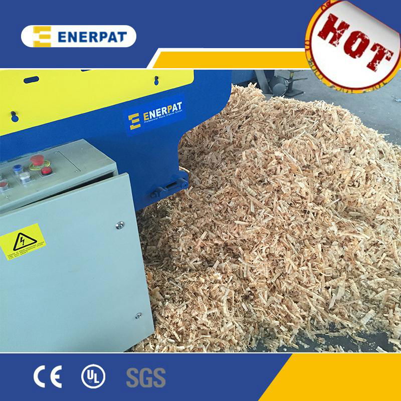 Automatic Wood Shaving Machine for Animal Bedding  5