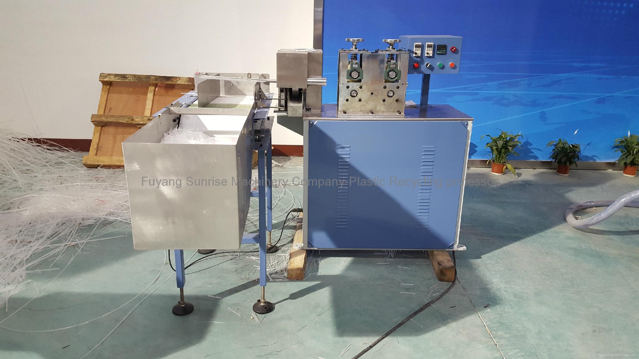 Drinking straw extrusion machine SDSI1 SUNRISE MACHINERY (China