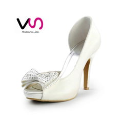 small bow bridal shoe