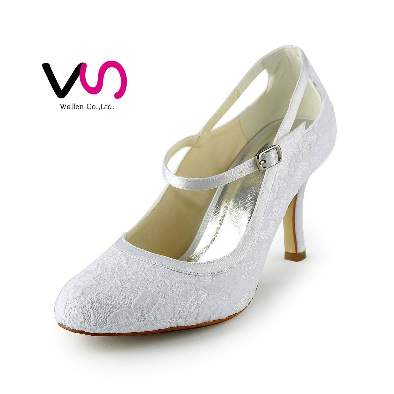 Lace pump low heel bridal shoe