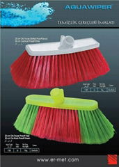 car brush green