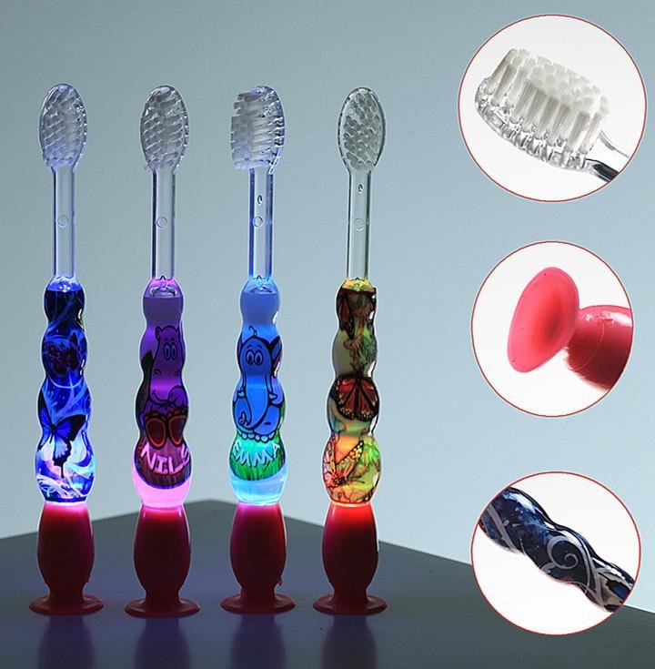 Suction Cup Flashling Toothbrush for Kids