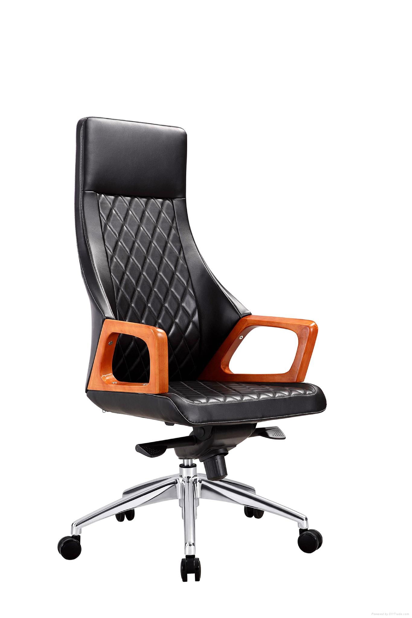  luxury office chair  with wheels