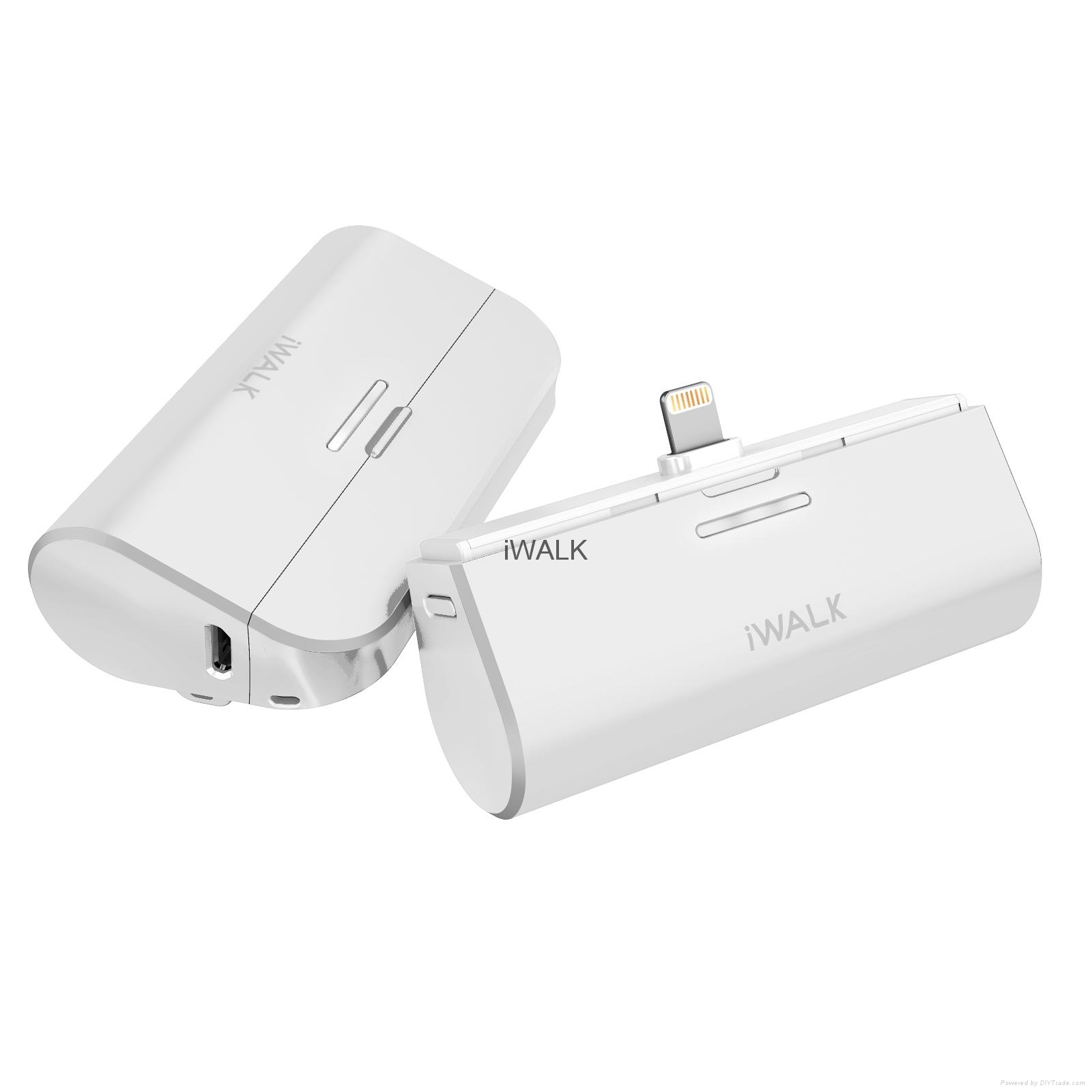 Portable docking battery for iPhone lightning battery charging dock DBS3000L iWALK (China
