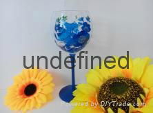 Manual coloured drawing or pattern rural style wine glasses