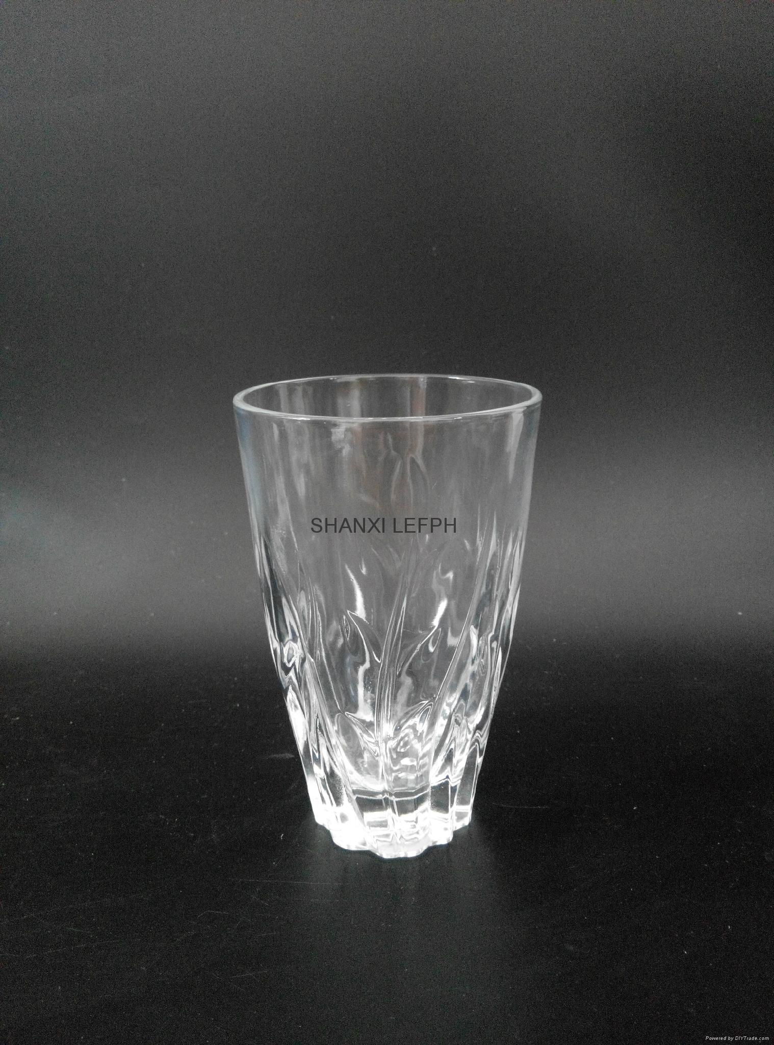 The new crystal glass juice cup cup of milk a cup of coffee cup