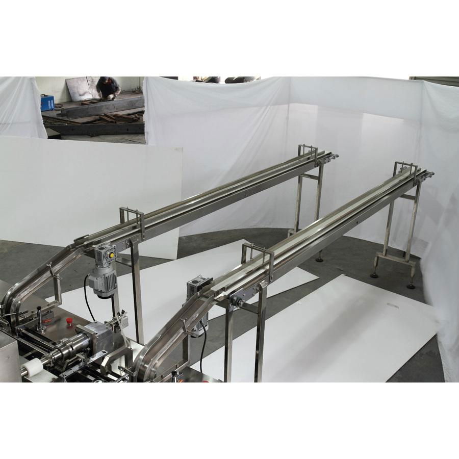 Four Lane Double Color Biscuit Sandwiching Machine 3
