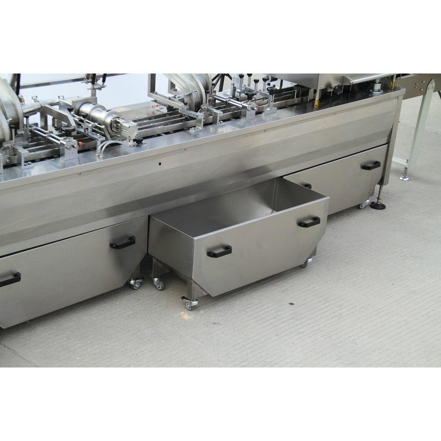 Four Lane Double Color Biscuit Sandwiching Machine 4