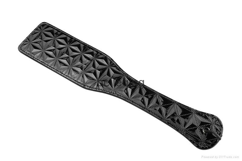 Diamond pattern fetish flogger&paddles for couple