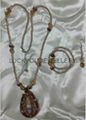 Glass beads necklace 4