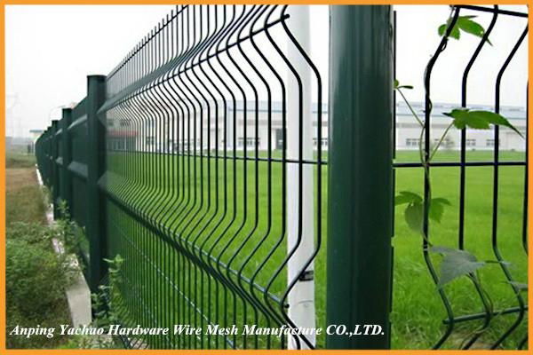 High quality ISO9001 certifcated high quality 3d curved wire mesh fencing panels