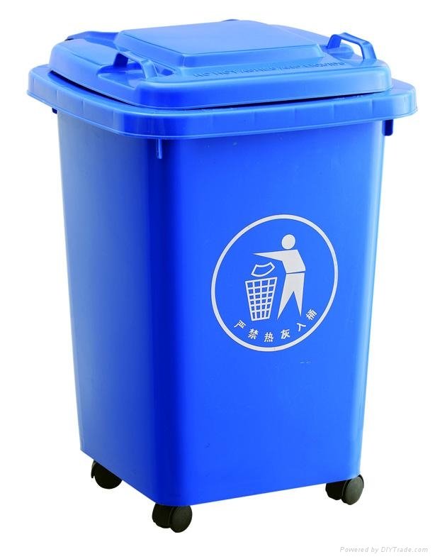Mobile Garbage Bins 50L Plastic Dustbin Supplier 2