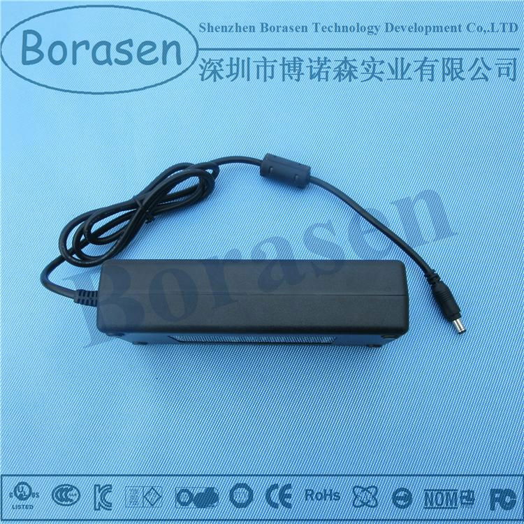 factory OEM specialized in portable power laptop adapter 5