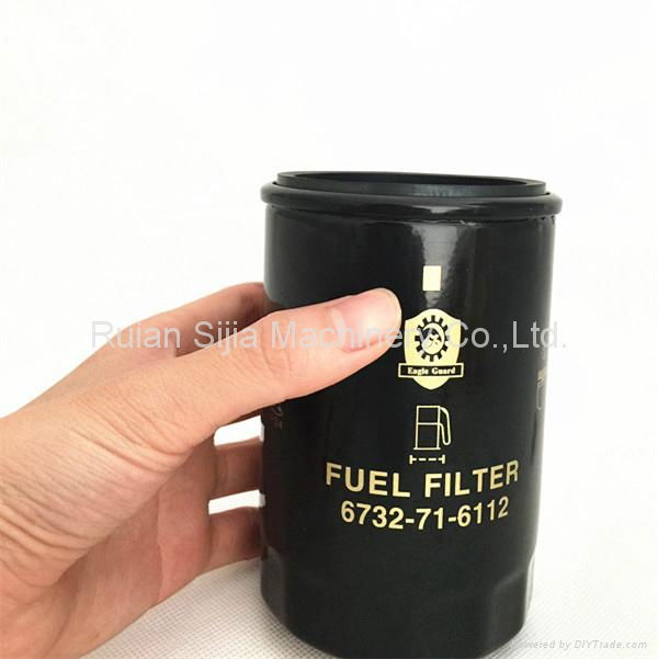 Wholesale Komatsu Excavator Spare Parts Oil Filter Cartridge 6732-71-6112 2